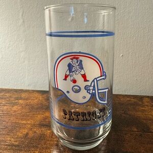 Vintage NFL New England Patriots Mobil Collectors Glass